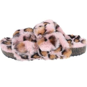 Fuzzy sandals slippers super soft cozy pink leopard girly barbiecore furry NEW